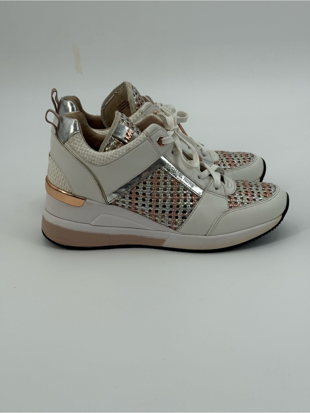 Michael Kors Georgie Trainer Metallic
Woven Leather Rose Gold Shoes US 8
Women - Picture 9 of 16